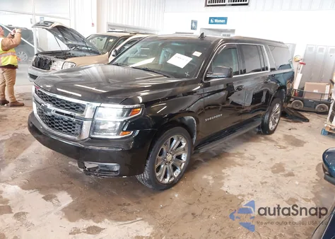 2017 Chevrolet Suburban Ls z USA, uszkodzony, nr VIN 1GNSKGKC6HR219742